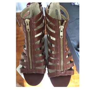 Cute zipped front wedges